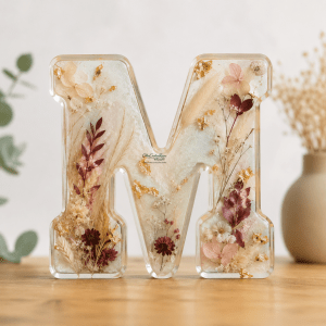 Lettre de 10,5cm - M