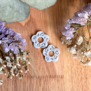 Léopard 20mm - Blanc et paillettes argentées