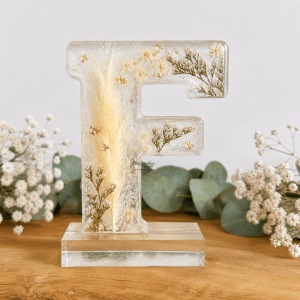 Lettre de 10cm - F avec socle