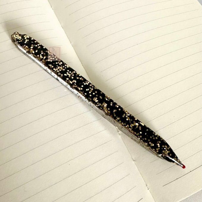 Stylo carré