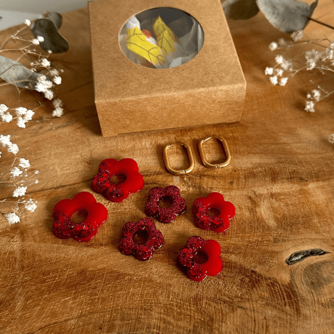 Box boucles d'oreilles créoles ovales + 3 pampilles