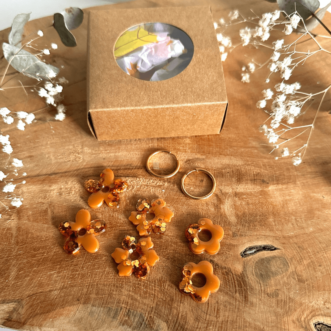 Box boucles d'oreilles créoles rondes + 3 pampilles